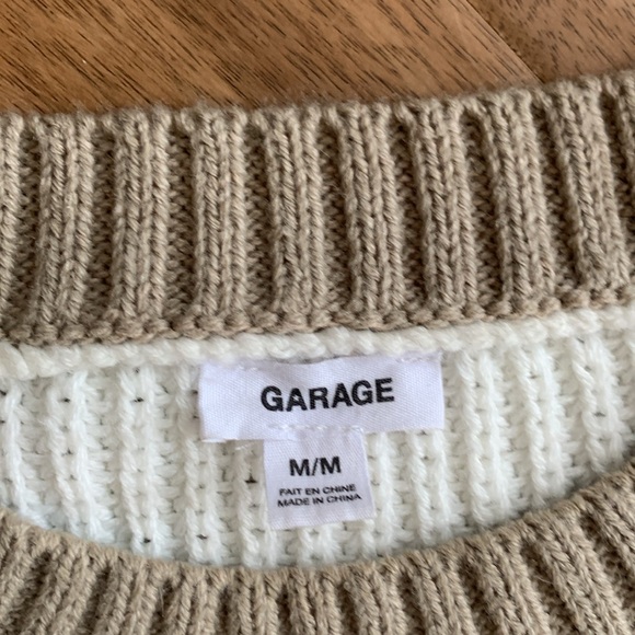 Garage Sweater Size Medium - Picture 2 of 2